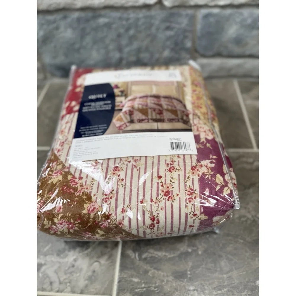 NEW Colormate Abigail Patchwork Quilt Full/Queen Sears Classic Heirloom Floral